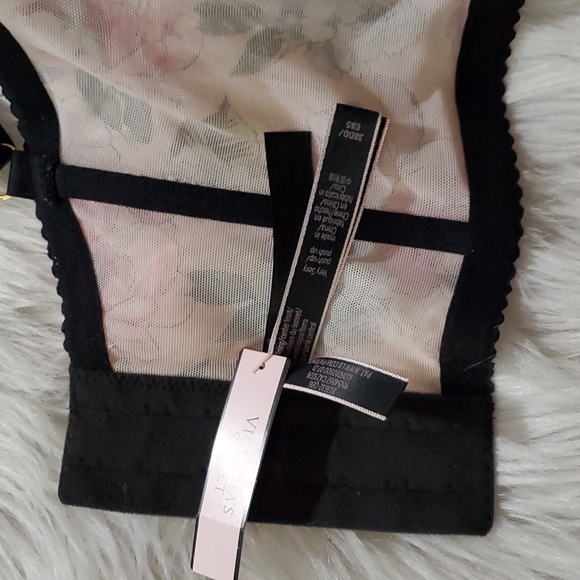 Victorias Secret very sexy rose embroidered push up bra - Picture 6 of 6
